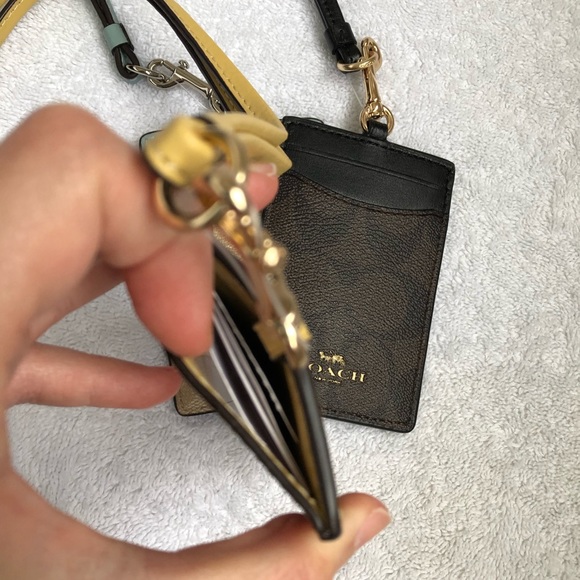 Coach ID Lanyard Price for One - Picture 3 of 4